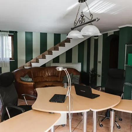 Castle House With Swimming Pool & Sauna & Tennis Court & Wine Cellar